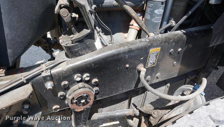 image for item DD7684 1998 Mack DM690S truck with Big John tree spade