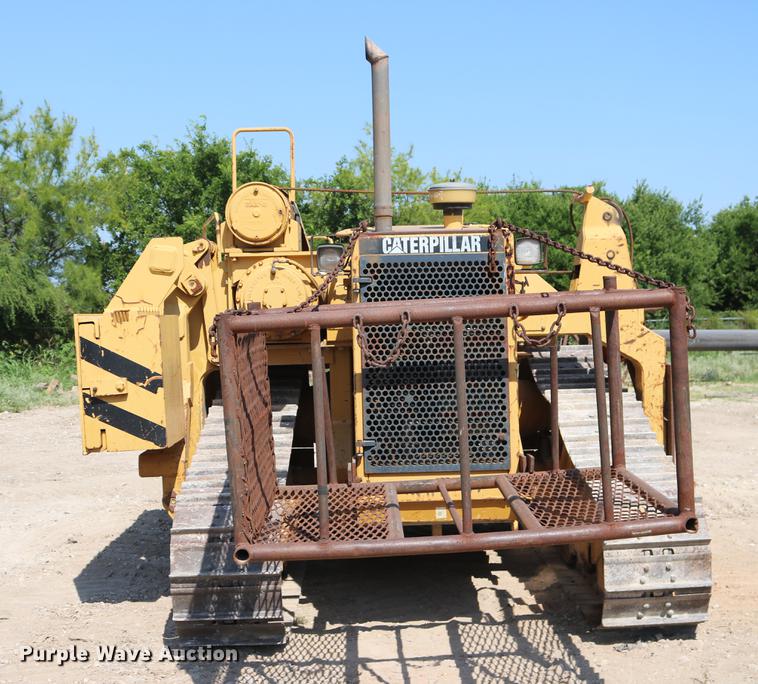 image for item DD8248 1999 Caterpillar 561M pipelayer