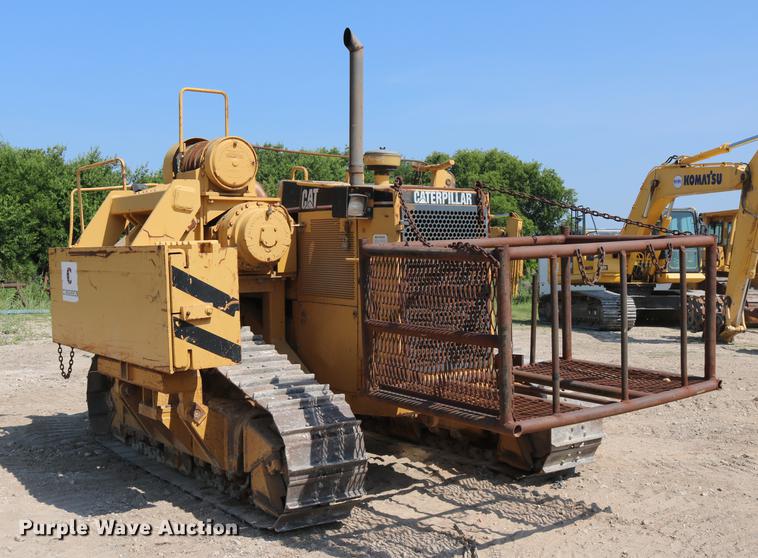 image for item DD8248 1999 Caterpillar 561M pipelayer