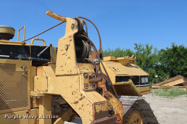 image for item DD8248 1999 Caterpillar 561M pipelayer
