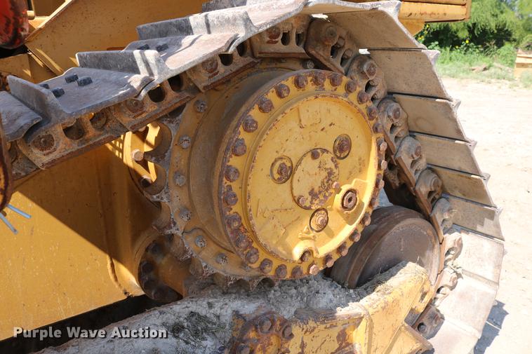 image for item DD8248 1999 Caterpillar 561M pipelayer