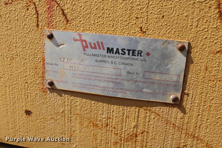 image for item DD8248 1999 Caterpillar 561M pipelayer