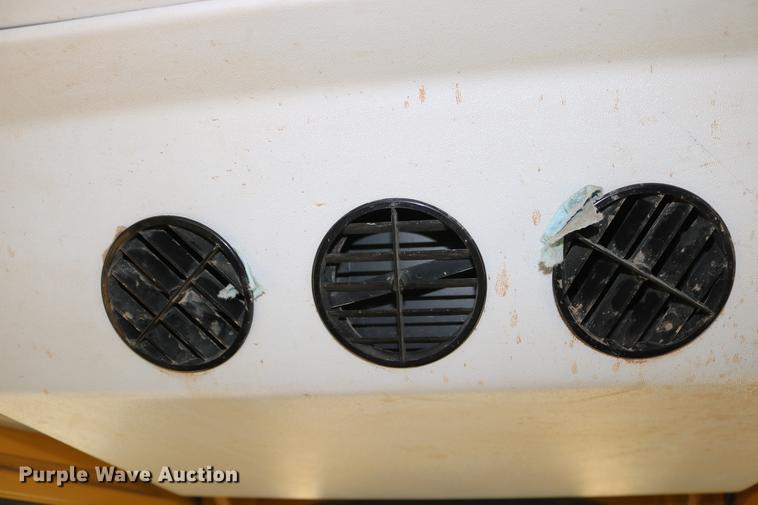 image for item DD8262 2007 Caterpillar D6T LGP dozer