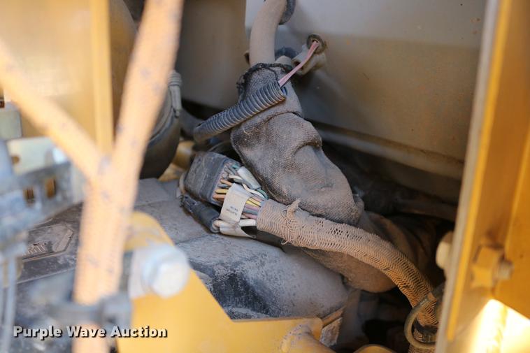 image for item DD8262 2007 Caterpillar D6T LGP dozer