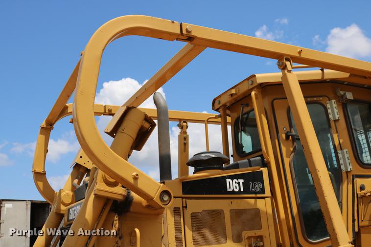 image for item DD8262 2007 Caterpillar D6T LGP dozer