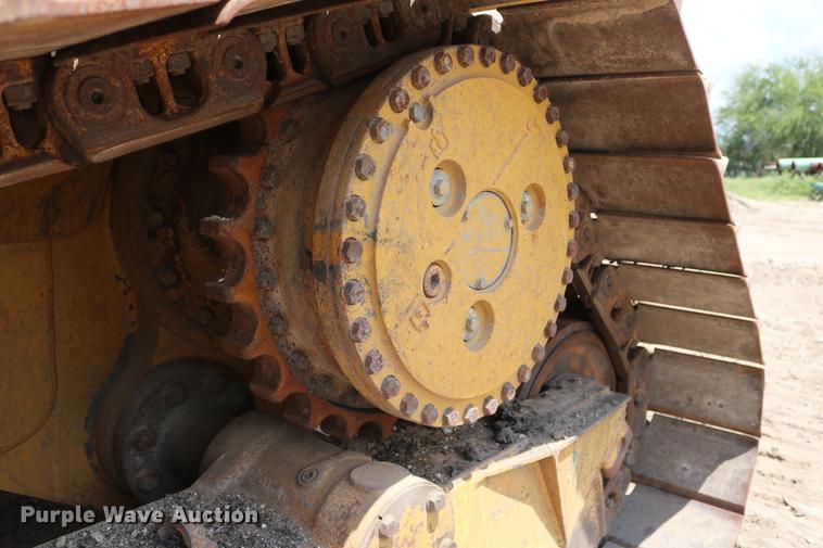 image for item DD8262 2007 Caterpillar D6T LGP dozer