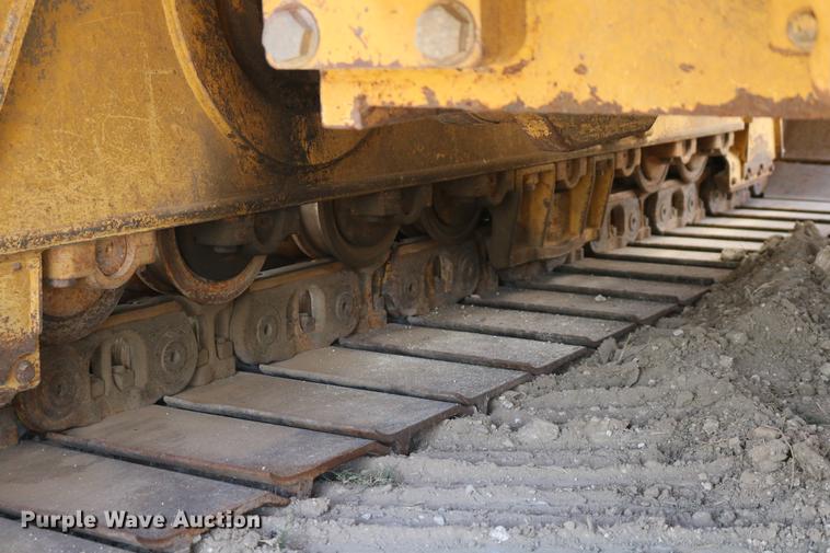 image for item DD8262 2007 Caterpillar D6T LGP dozer