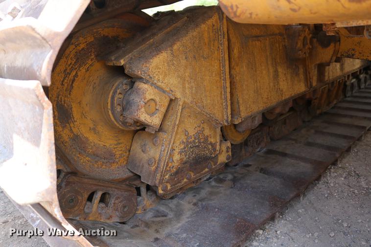 image for item DD8262 2007 Caterpillar D6T LGP dozer