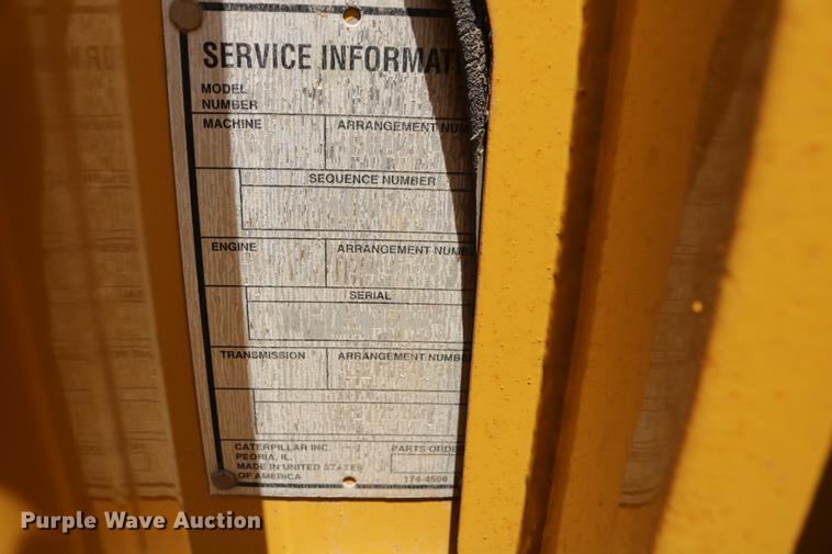 image for item DD8262 2007 Caterpillar D6T LGP dozer