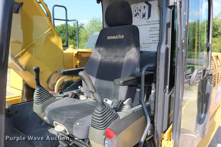 image for item DD8269 2013 Komatsu PC240LC-10 excavator