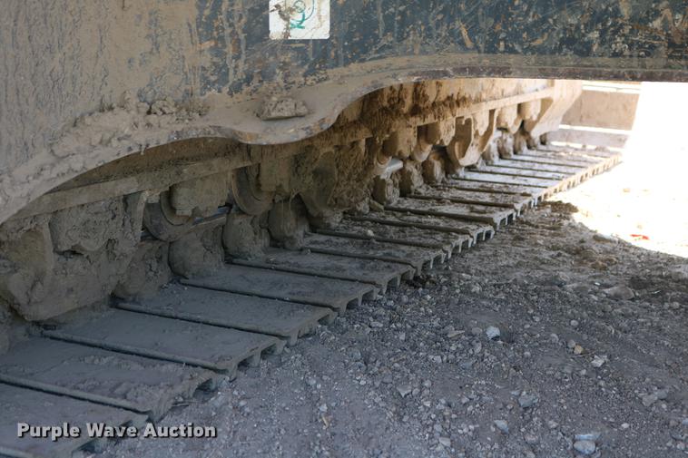 image for item DD8269 2013 Komatsu PC240LC-10 excavator