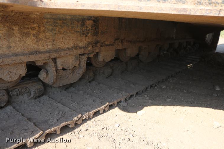 image for item DD8269 2013 Komatsu PC240LC-10 excavator