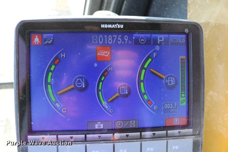 image for item DD8270 2013 Komatsu PC240LC-10 excavator