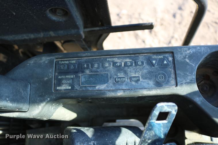 image for item DD8270 2013 Komatsu PC240LC-10 excavator