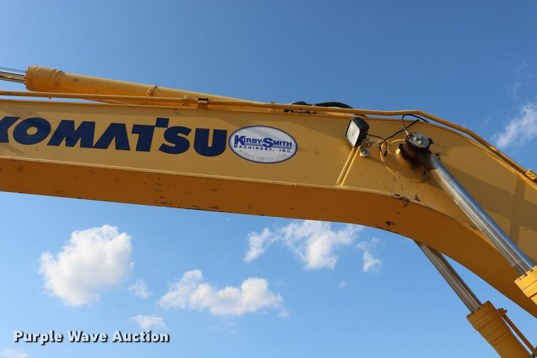 image for item DD8270 2013 Komatsu PC240LC-10 excavator