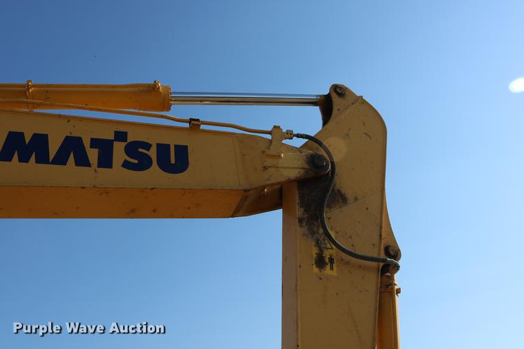 image for item DD8270 2013 Komatsu PC240LC-10 excavator