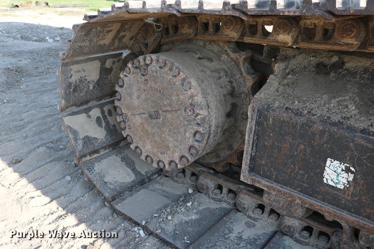 image for item DD8270 2013 Komatsu PC240LC-10 excavator