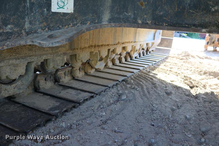 image for item DD8270 2013 Komatsu PC240LC-10 excavator