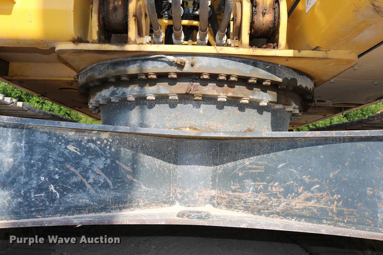 image for item DD8270 2013 Komatsu PC240LC-10 excavator