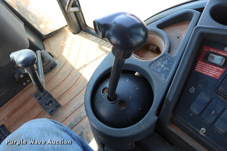 image for item DD8274 2003 John Deere 310G backhoe