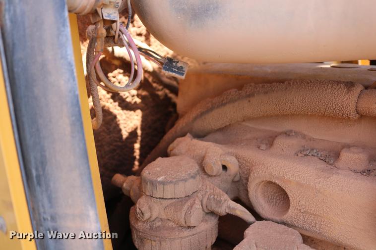 image for item DD8274 2003 John Deere 310G backhoe