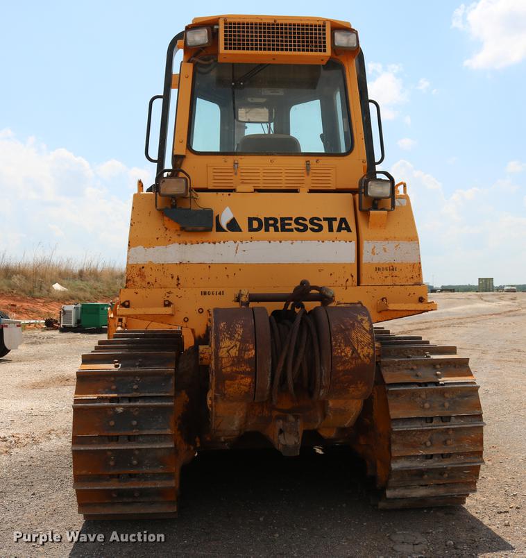 image for item DD8275 2005 Dresser TD15M dozer