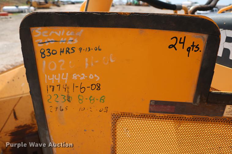 image for item DD8275 2005 Dresser TD15M dozer