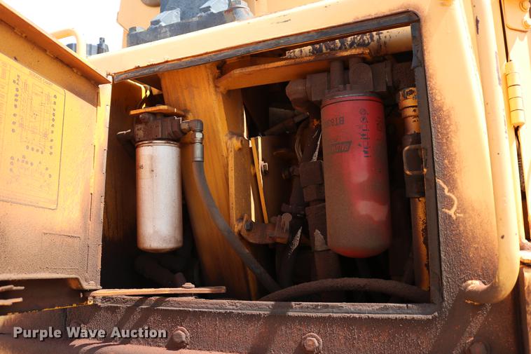 image for item DD8275 2005 Dresser TD15M dozer