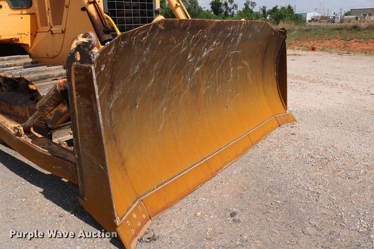 image for item DD8275 2005 Dresser TD15M dozer