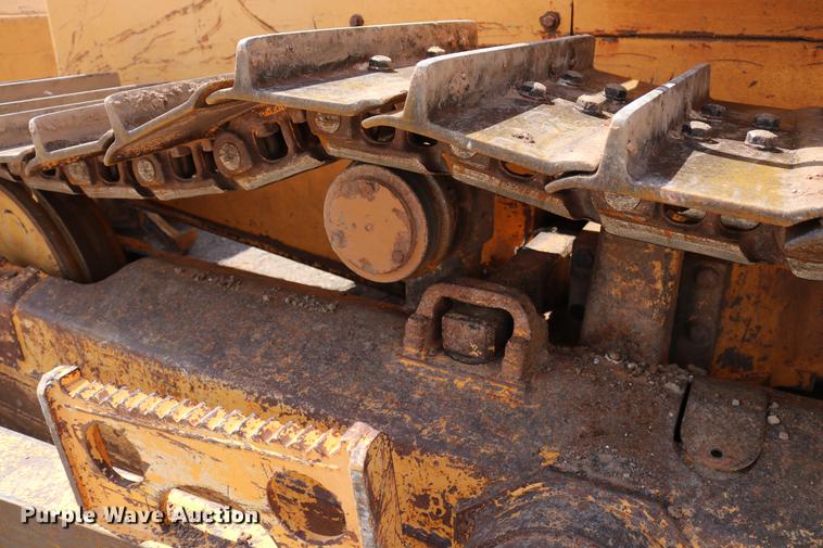 image for item DD8275 2005 Dresser TD15M dozer