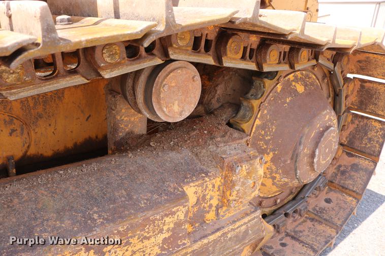 image for item DD8275 2005 Dresser TD15M dozer