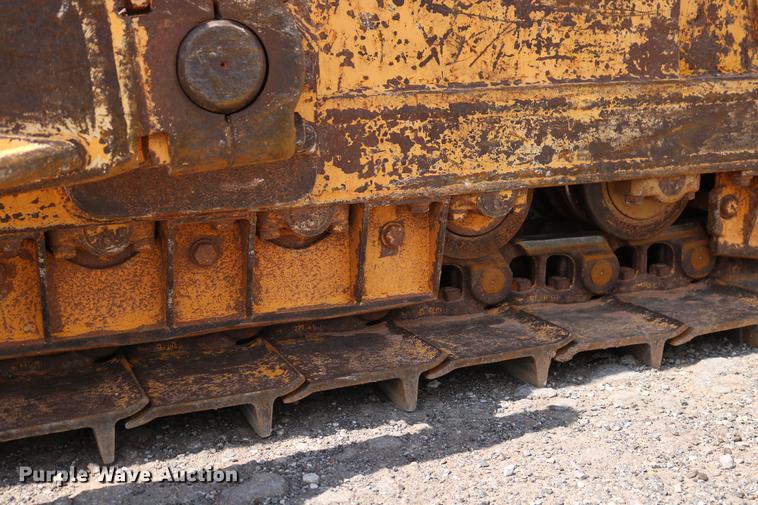 image for item DD8275 2005 Dresser TD15M dozer