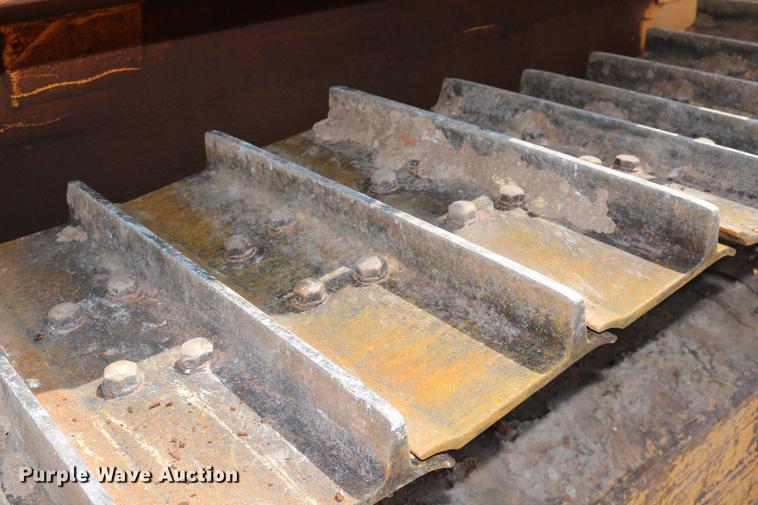 image for item DD8275 2005 Dresser TD15M dozer