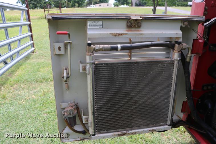 image for item DD8286 2007 Takeuchi TL130 skid steer