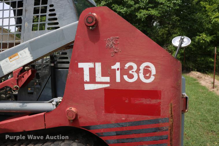 image for item DD8286 2007 Takeuchi TL130 skid steer