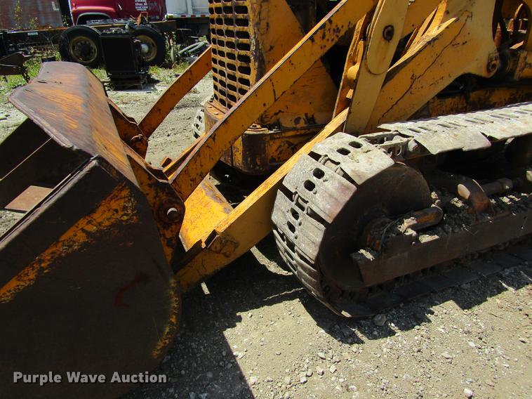 image for item DD8472 Caterpillar 955 track loader