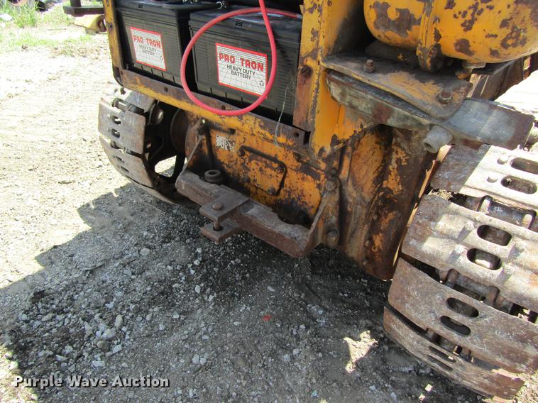 image for item DD8472 Caterpillar 955 track loader