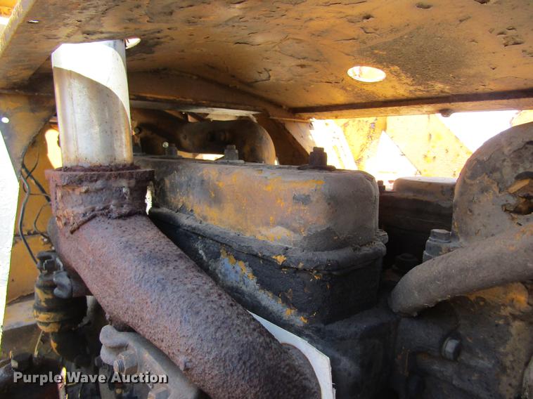 image for item DD8472 Caterpillar 955 track loader