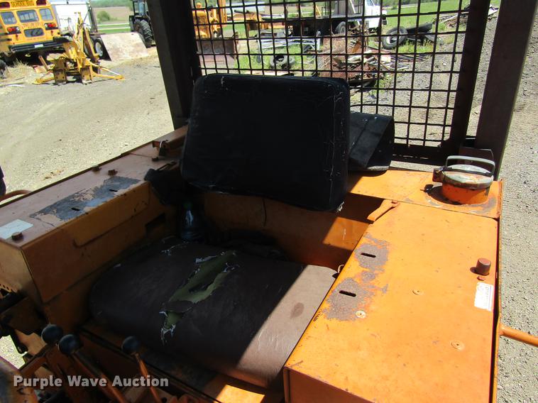 image for item DD8473 1978 Case 450B track loader