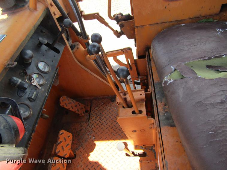 image for item DD8473 1978 Case 450B track loader