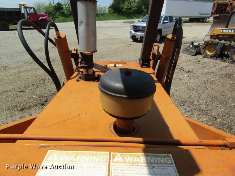 image for item DD8473 1978 Case 450B track loader