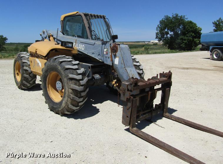 image for item DD8489 2000 New Holland LM430 telehandler