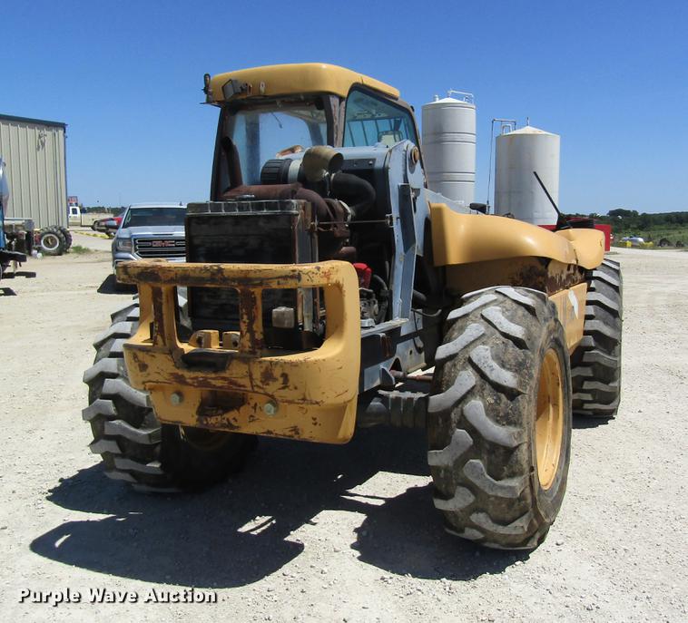 image for item DD8489 2000 New Holland LM430 telehandler