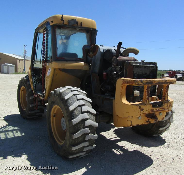 image for item DD8489 2000 New Holland LM430 telehandler