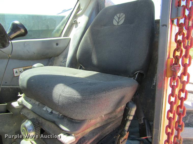 image for item DD8489 2000 New Holland LM430 telehandler