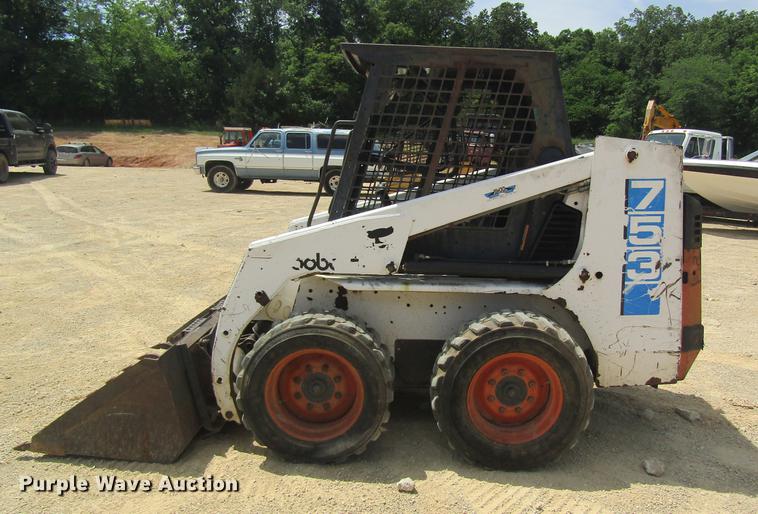 image for item DD8498 1994 Bobcat 753 skid steer