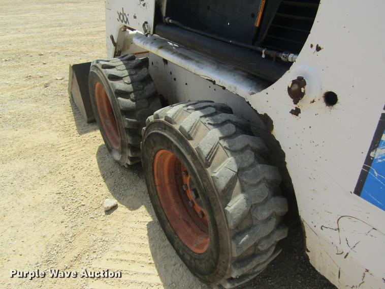 image for item DD8498 1994 Bobcat 753 skid steer