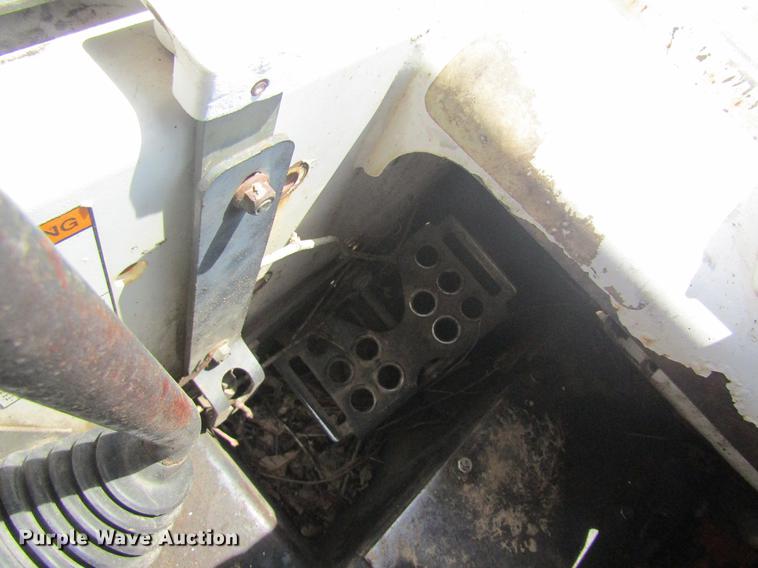 image for item DD8498 1994 Bobcat 753 skid steer