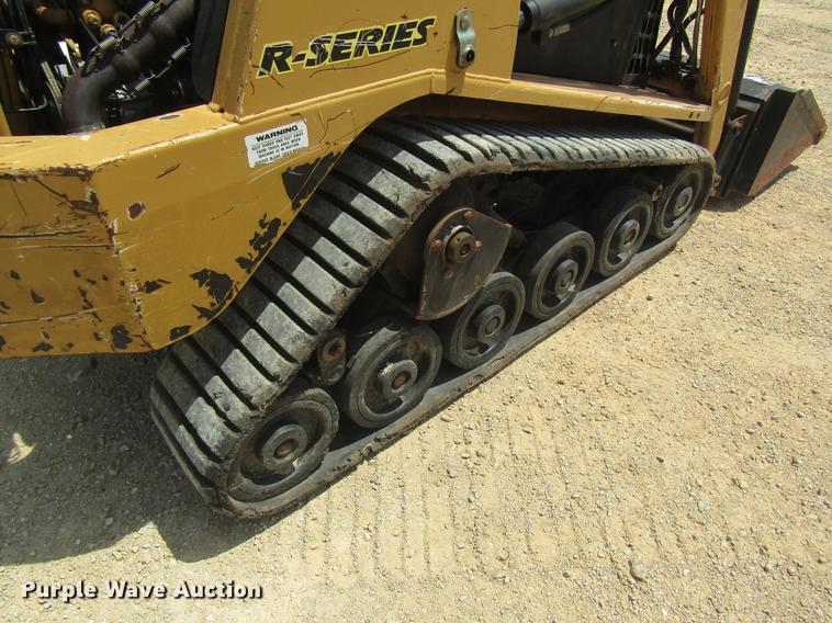 image for item DD8499 2000 ASV RC-30 skid steer