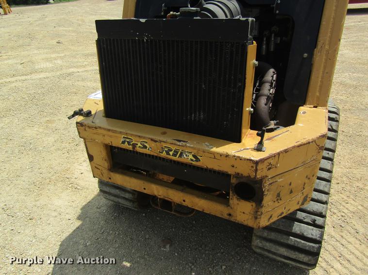 image for item DD8499 2000 ASV RC-30 skid steer